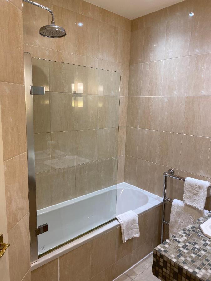 The Elizabeth House 3* Саутгемптон