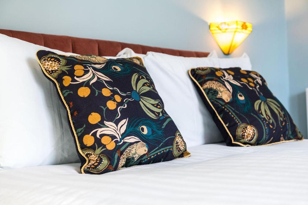 Отель The Elizabeth House 3*
